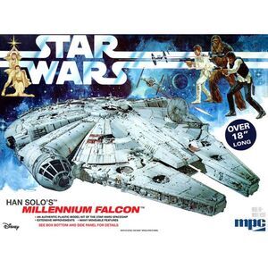 Star Wars: A New Hope Millennium Falcon MPC Model Kit  COLLECTIBLES